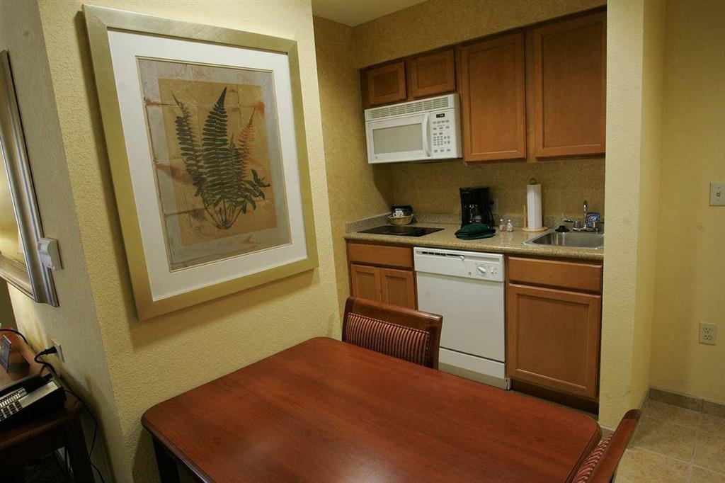 Homewood Suites By Hilton Daytona Beach Speedway-Airport Rum bild